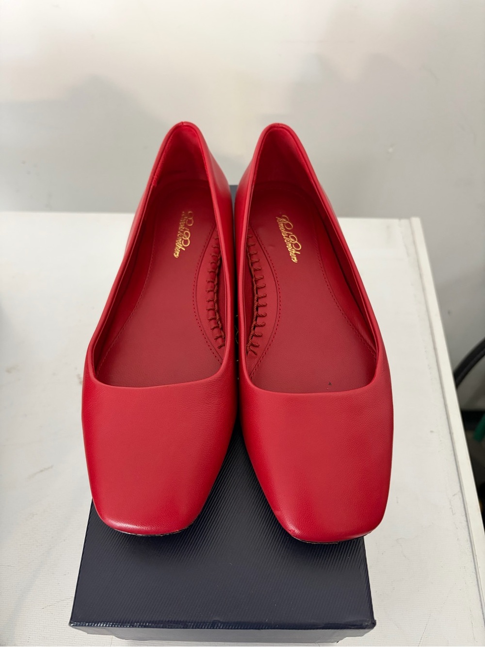 Brooks Brothers Red Square-Toe Leather Flats